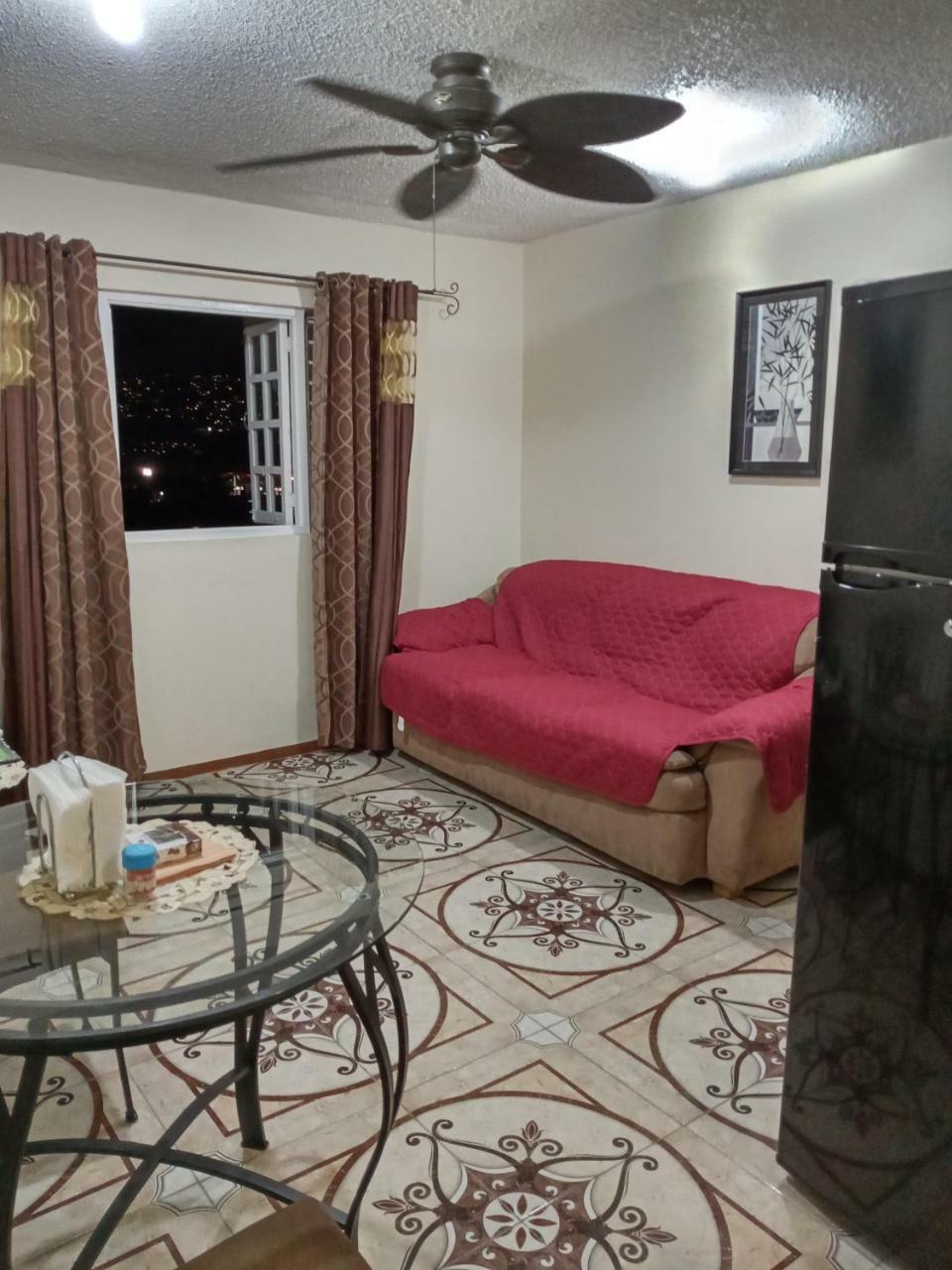 شقة كينغستون  في Oaklands Oasis المظهر الخارجي الصورة